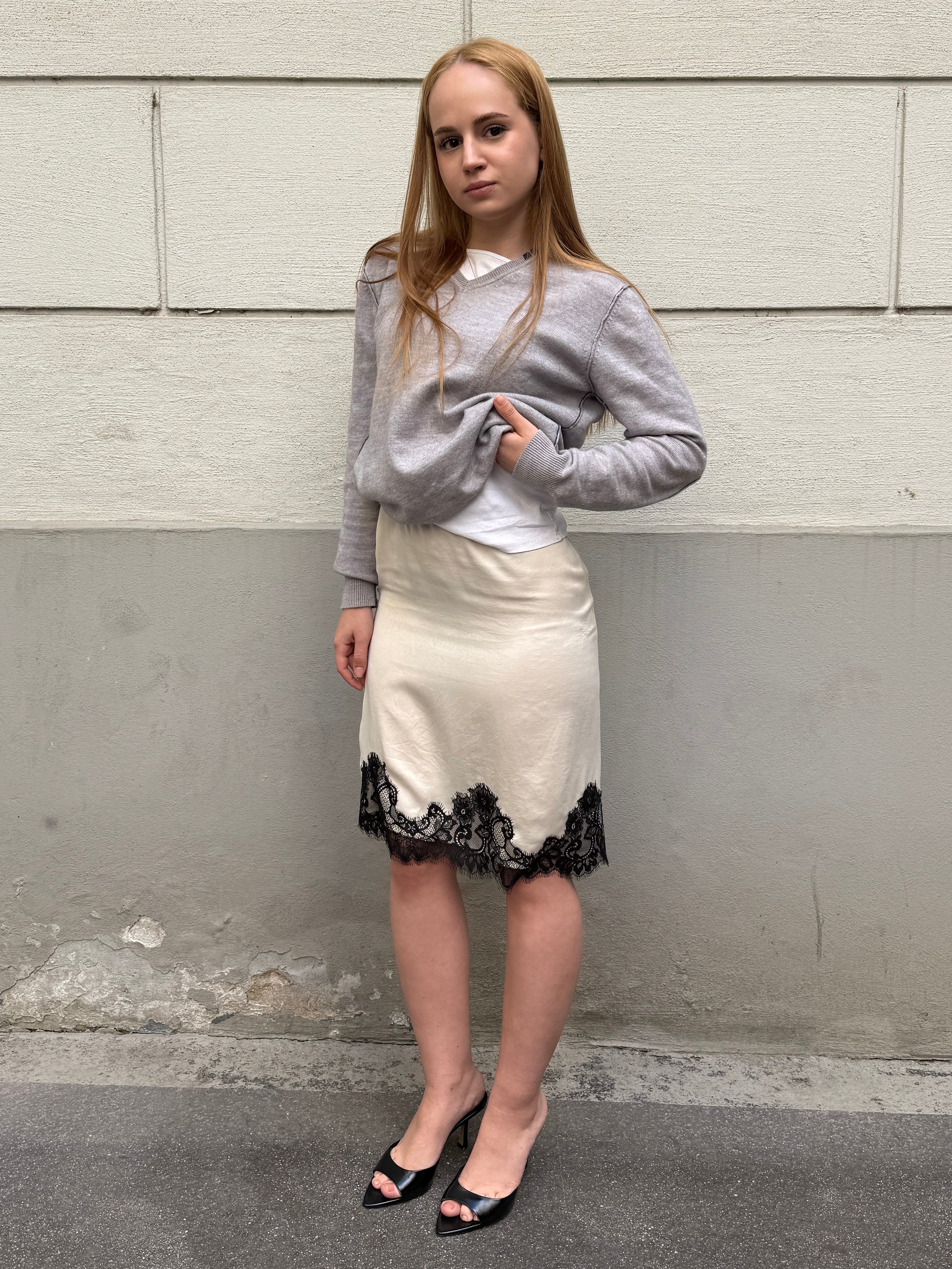 100% Silk Cream & Black Lace Skirt XS/S