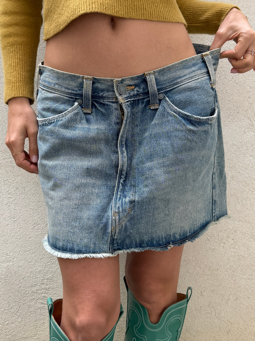 Vintage Levi's Engineered 90's Denim Skirt L