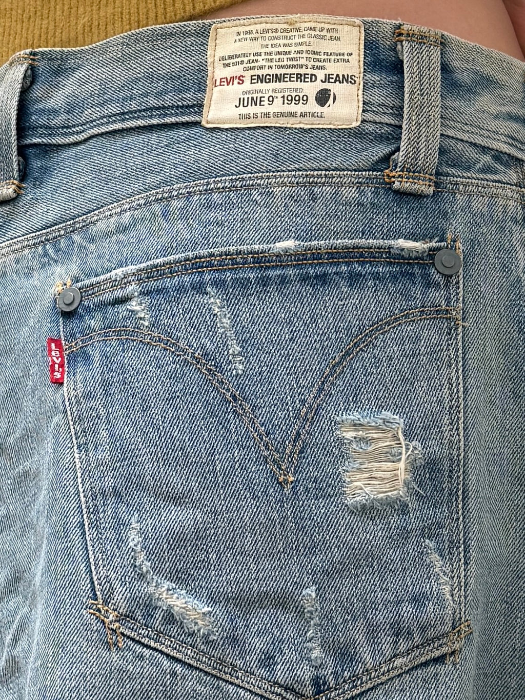 Vintage Levi's Engineered 90's Denim Skirt L