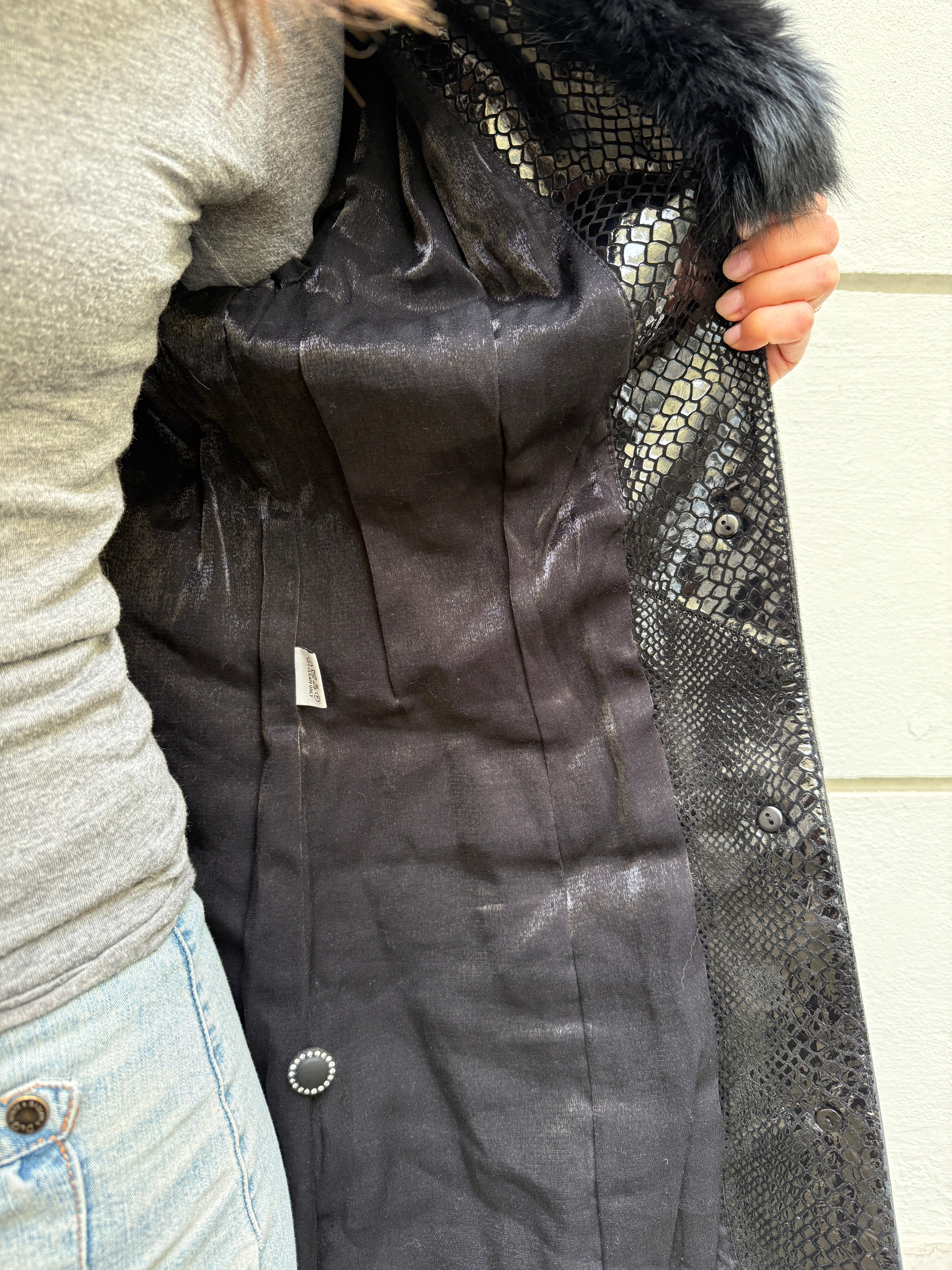 Vintage Y2K 100% Genuine Black Pony Hair (Cowhide) & Fur Trim Coat M