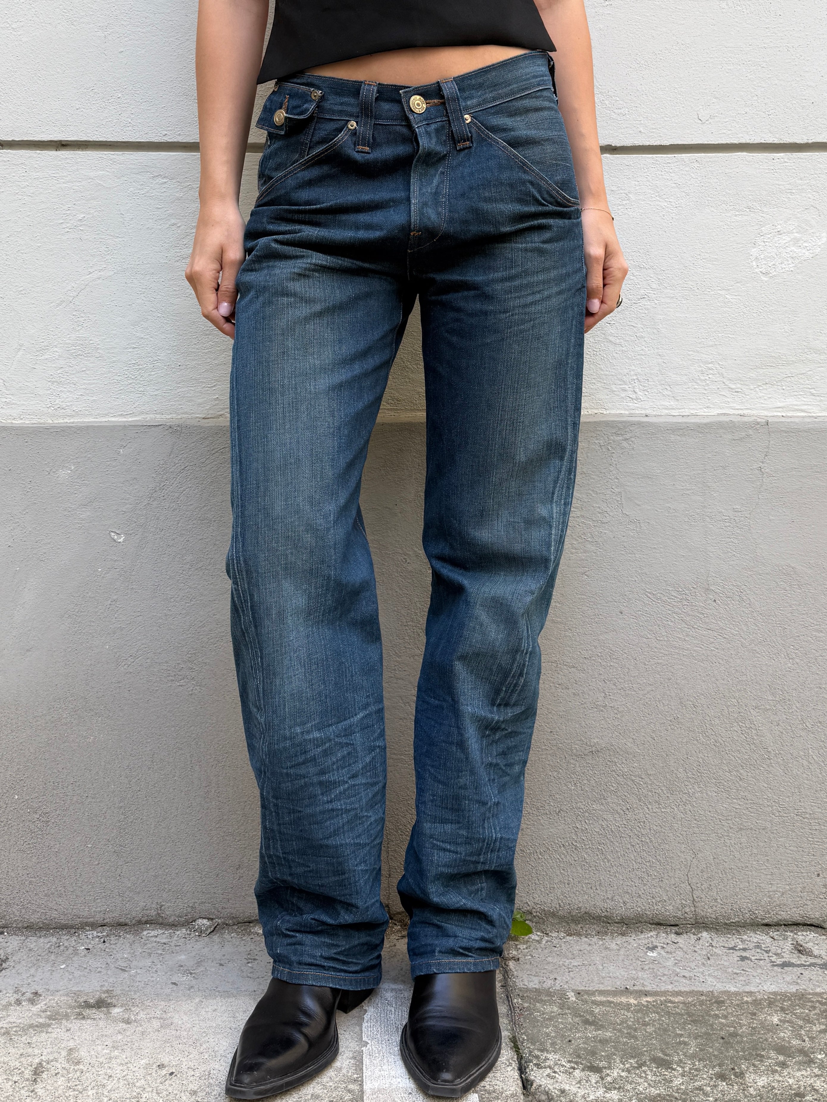 Vintage Levi's Engineered Jeans 28x32