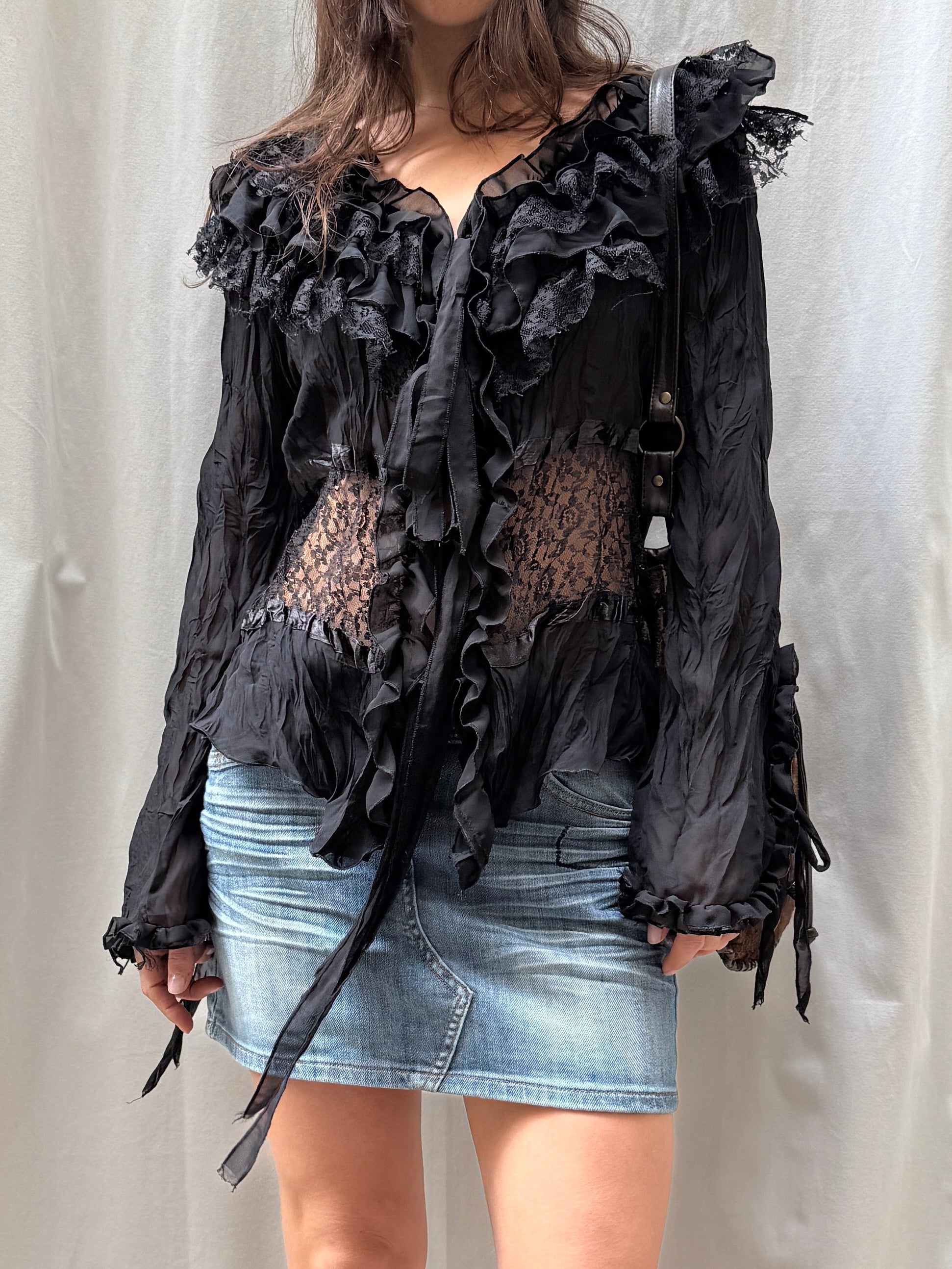 Vintage Black Ruffle Lace Top L