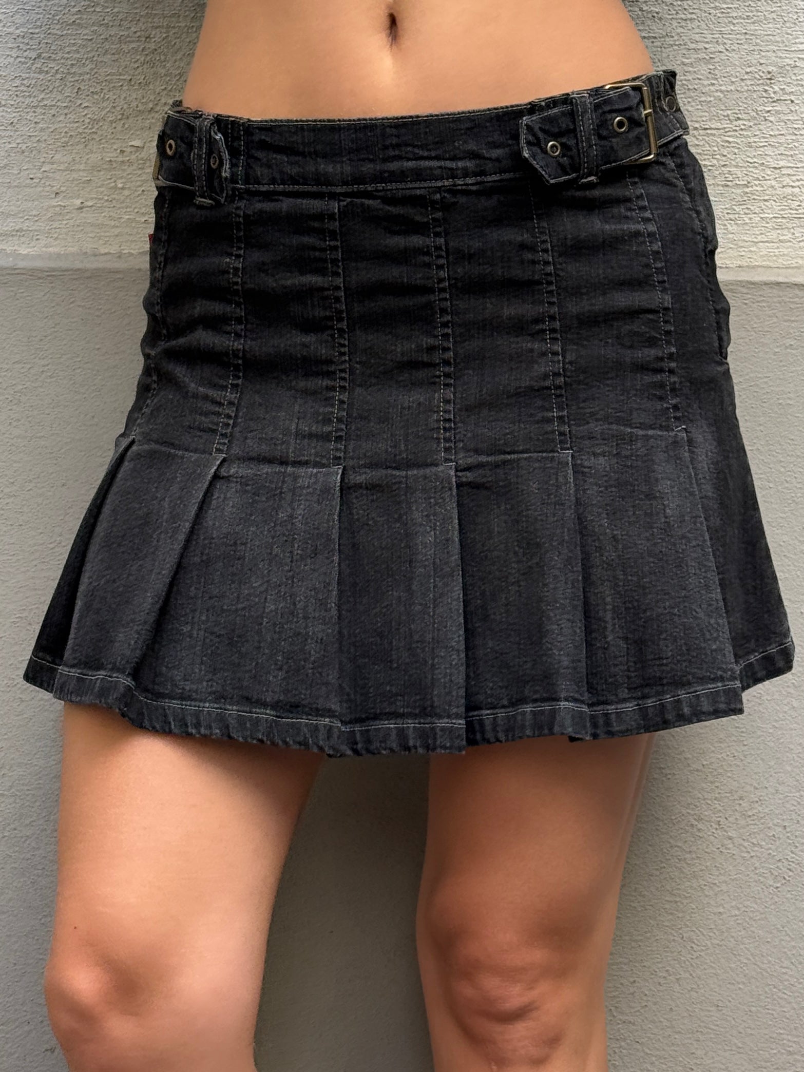 Vintage Y2K Black Denim Pleated Mini Skirt S