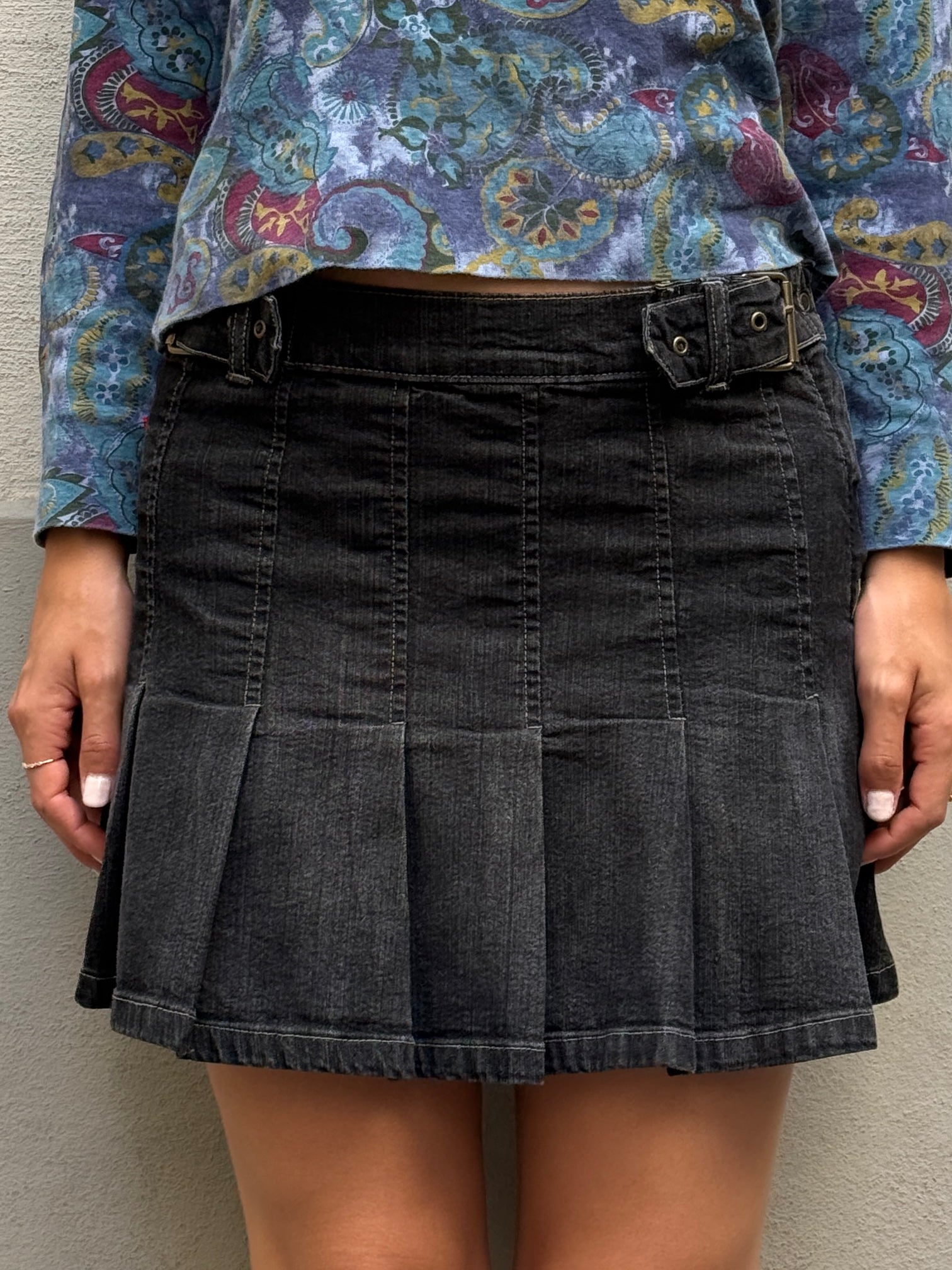 Vintage Y2K Black Denim Pleated Mini Skirt S