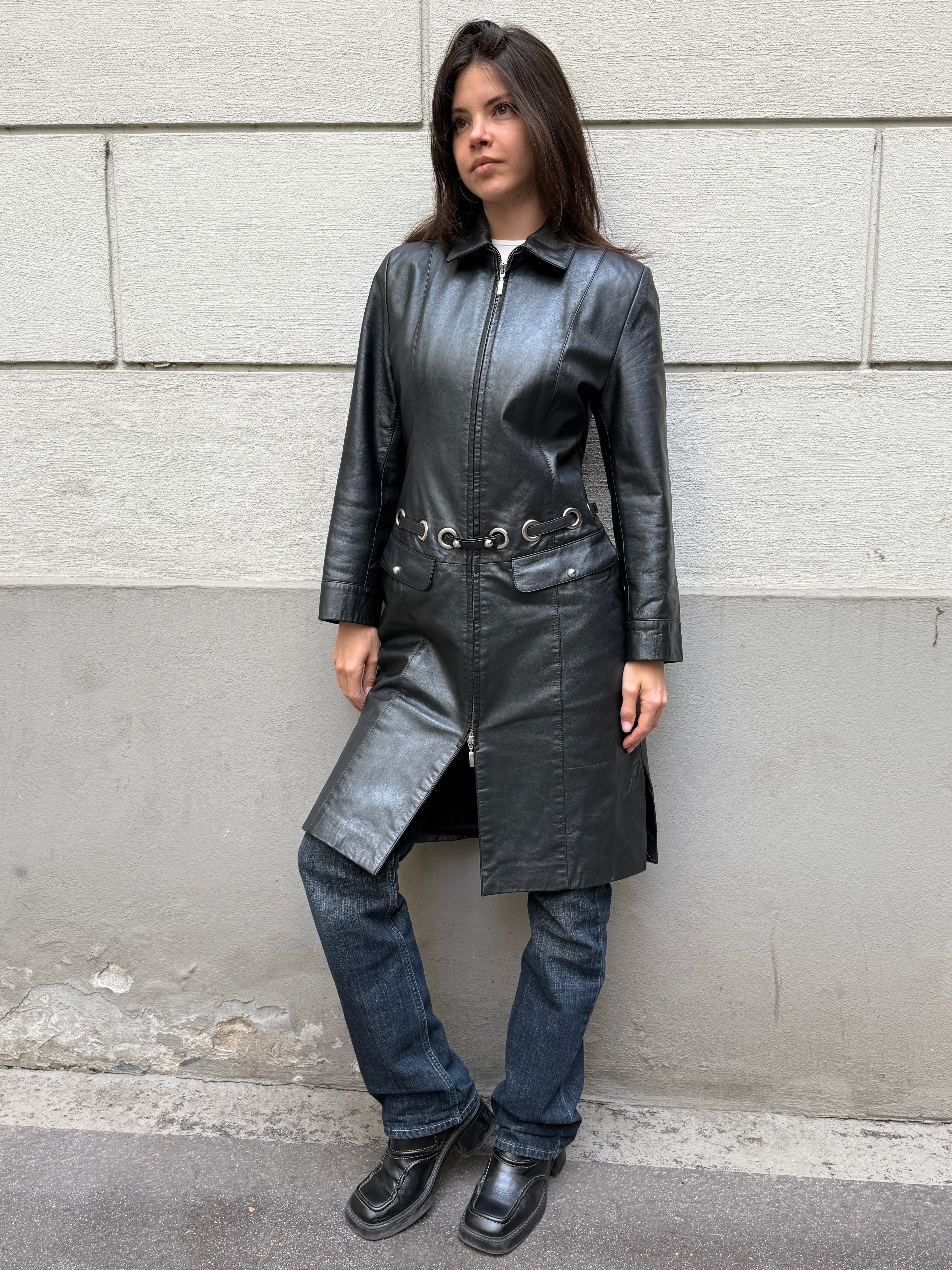 Vintage Y2K 100% Genuine Leather Black Silver Ring Belt Coat L
