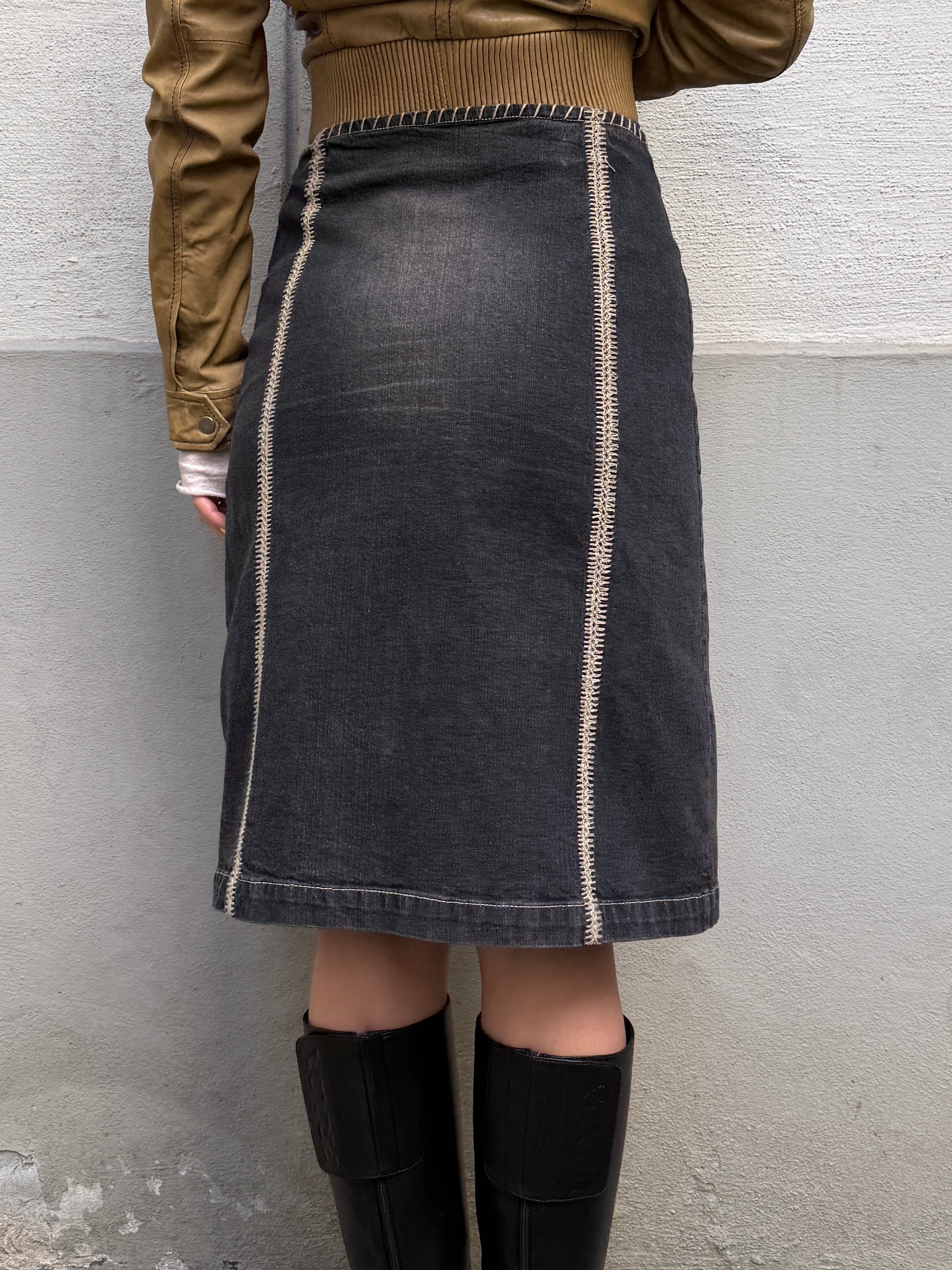 Vintage Y2K Denim Black Skirt S/M