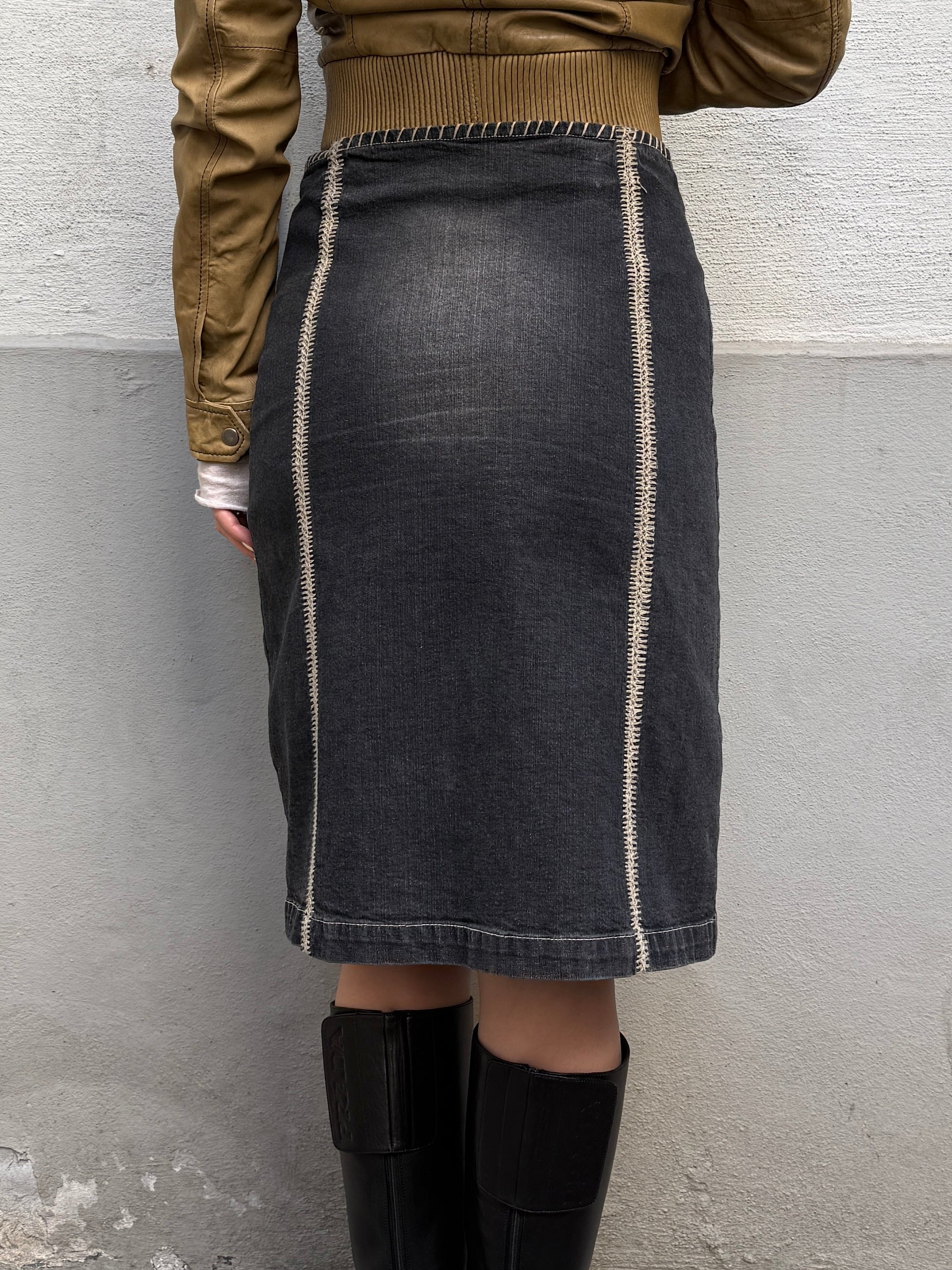 Vintage Y2K Denim Black Skirt S/M