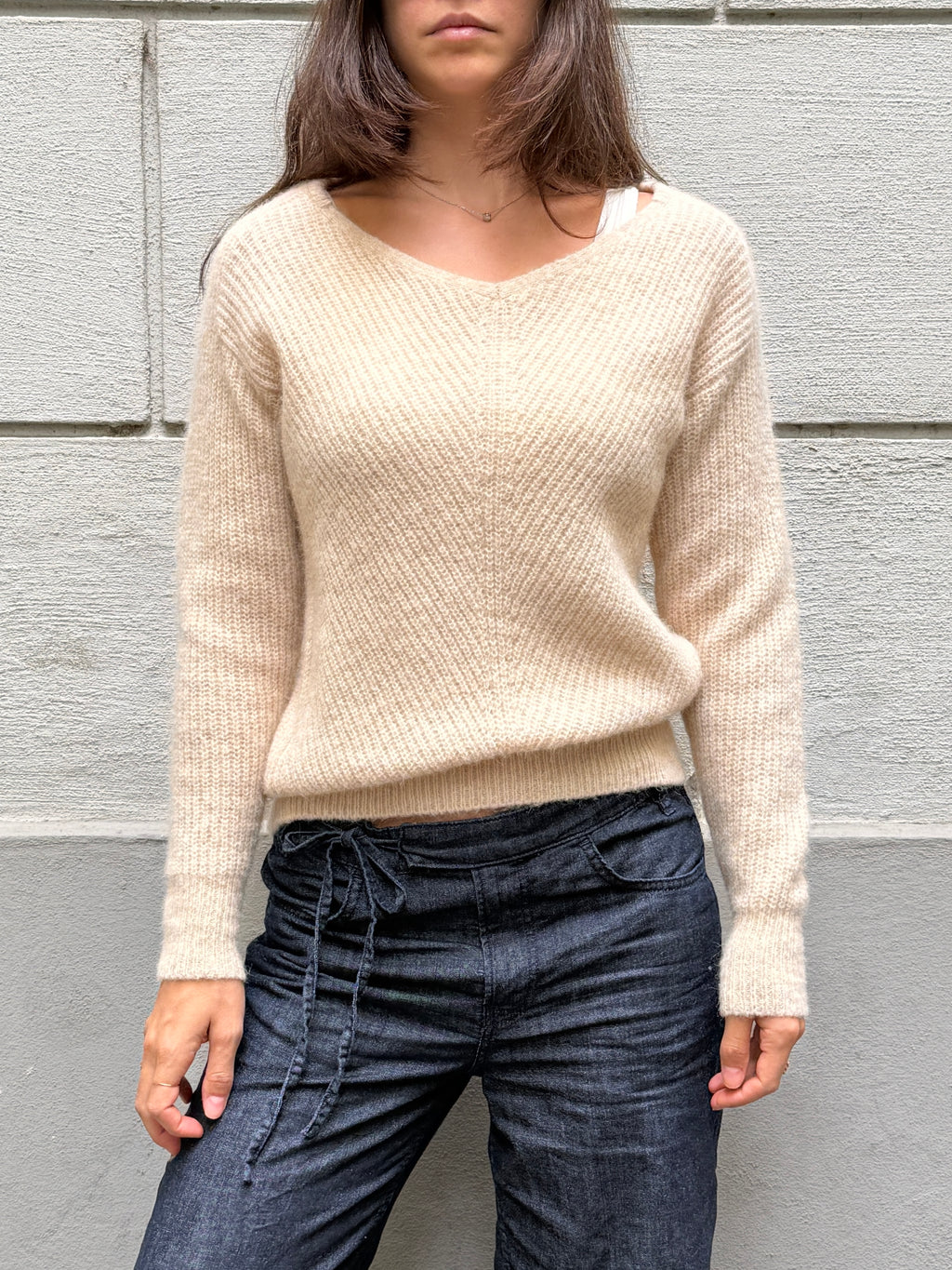 Vintage Cream Wool/Cashmere V-Neck Pullover Sweater M