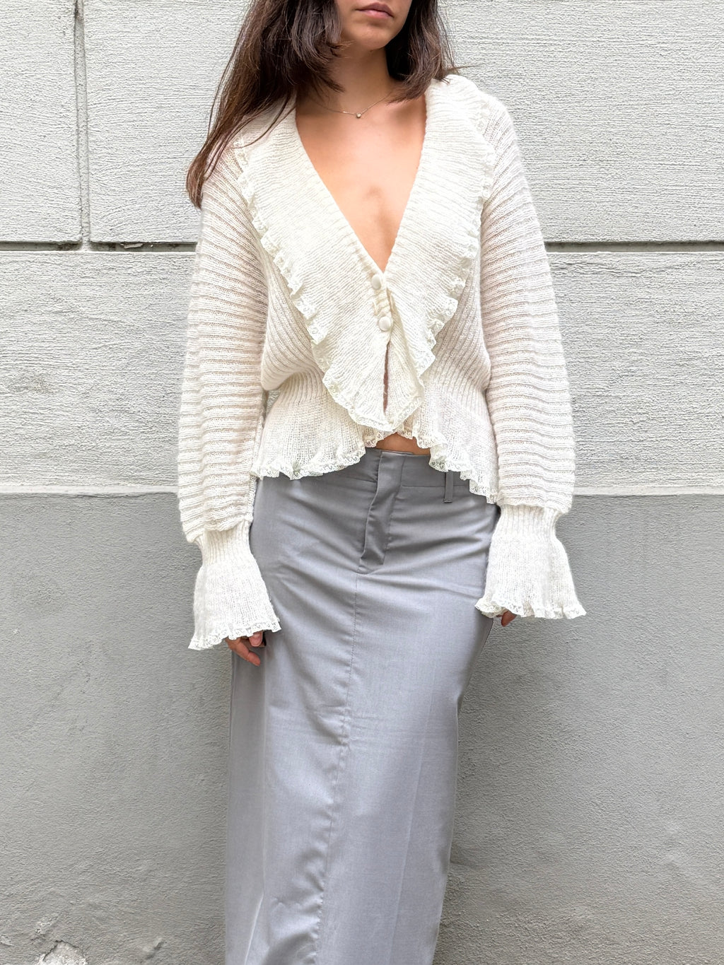 Vintage Handknit Wool/Cashmere Cream Ruffle Sweater M