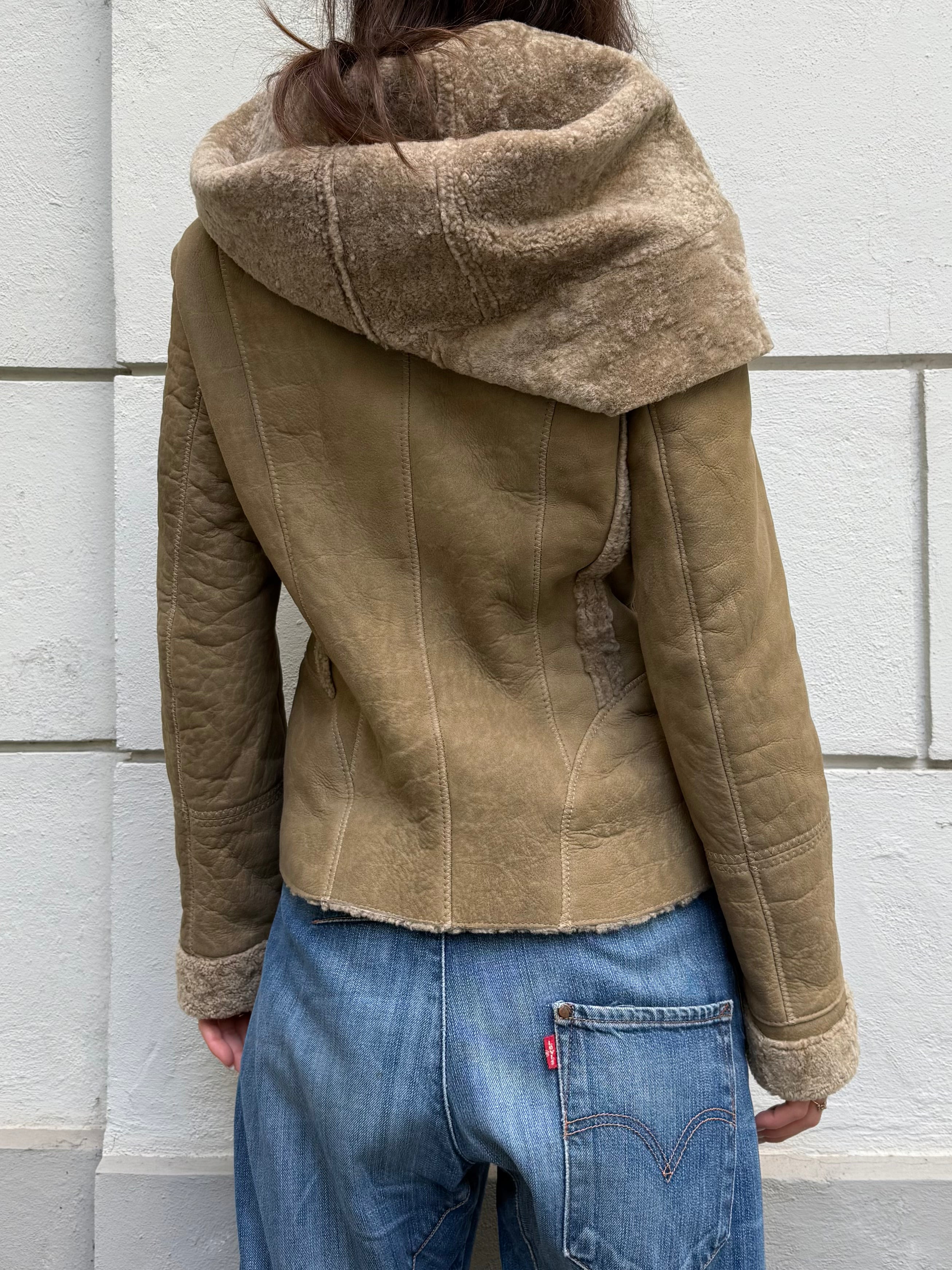 100% Real Shearling Early 00's Tan/Light Brown Jacket M