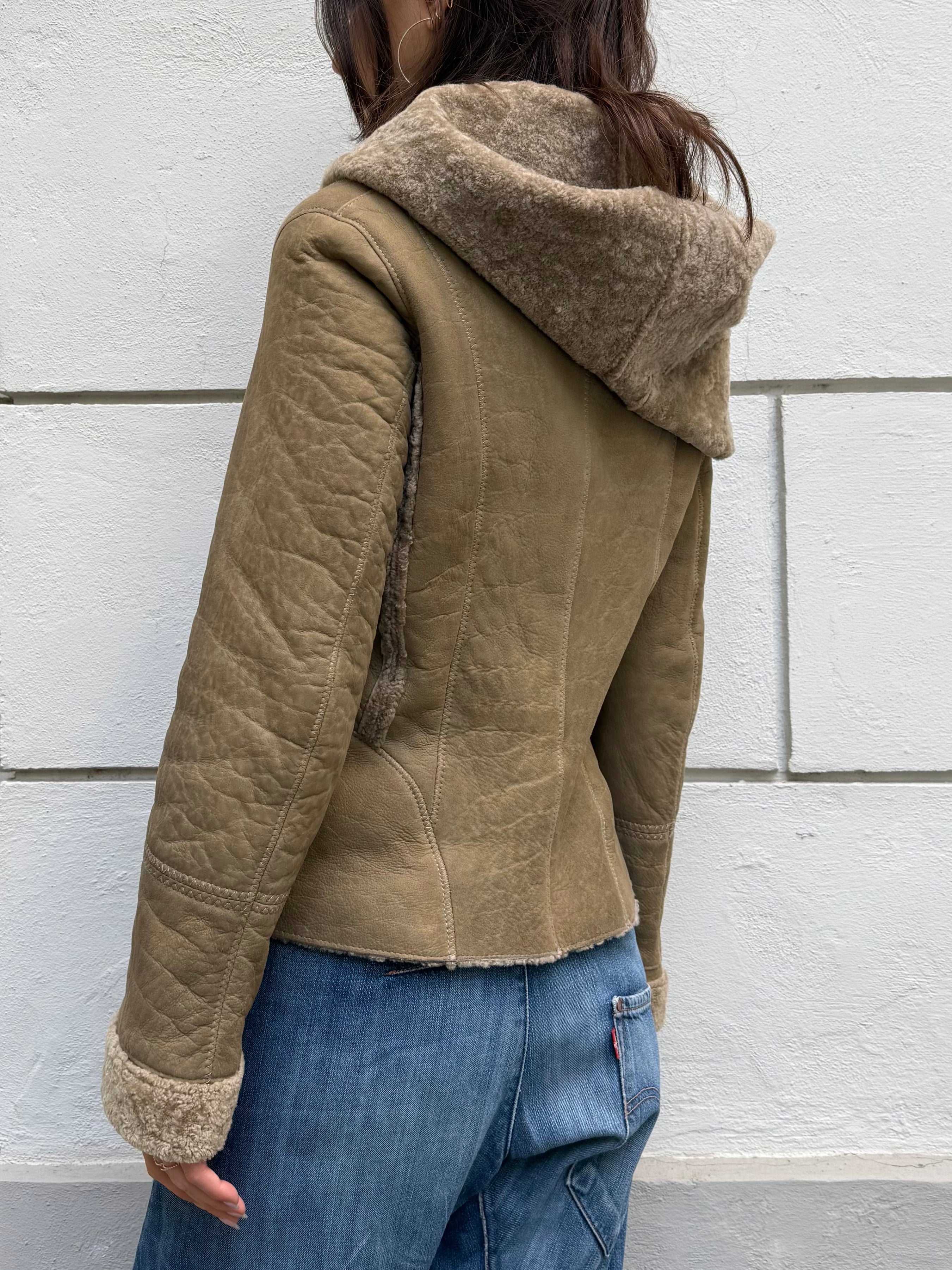 100% Real Shearling Early 00's Tan/Light Brown Jacket M