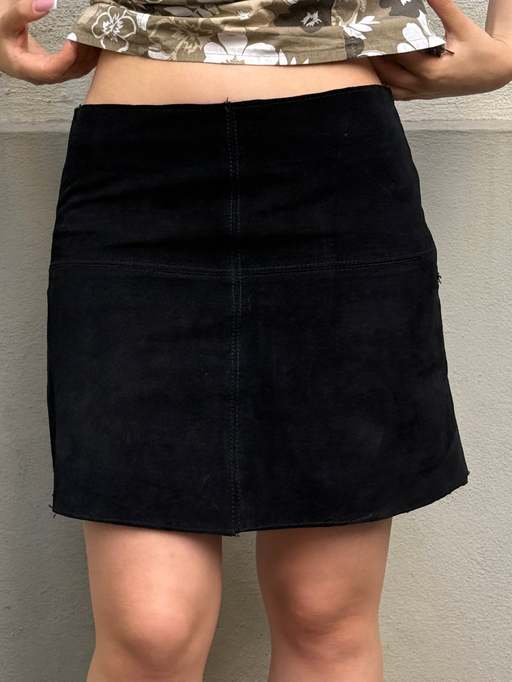 Vintage 100% Genuine Suede Leather Black XS/S