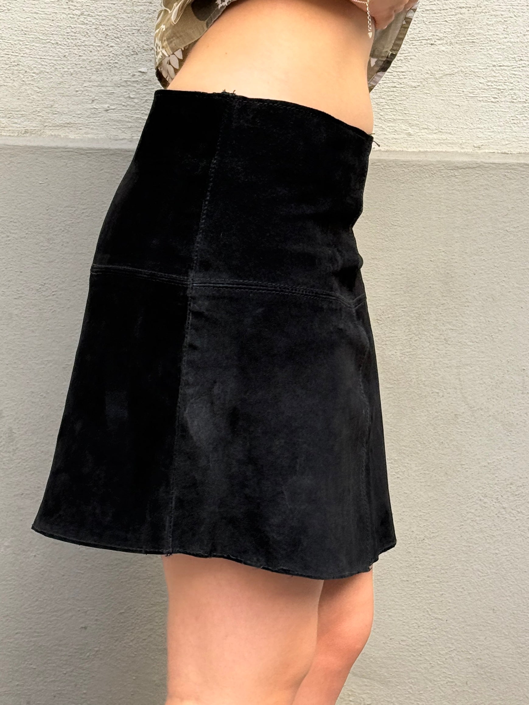 Vintage 100% Genuine Suede Leather Black XS/S