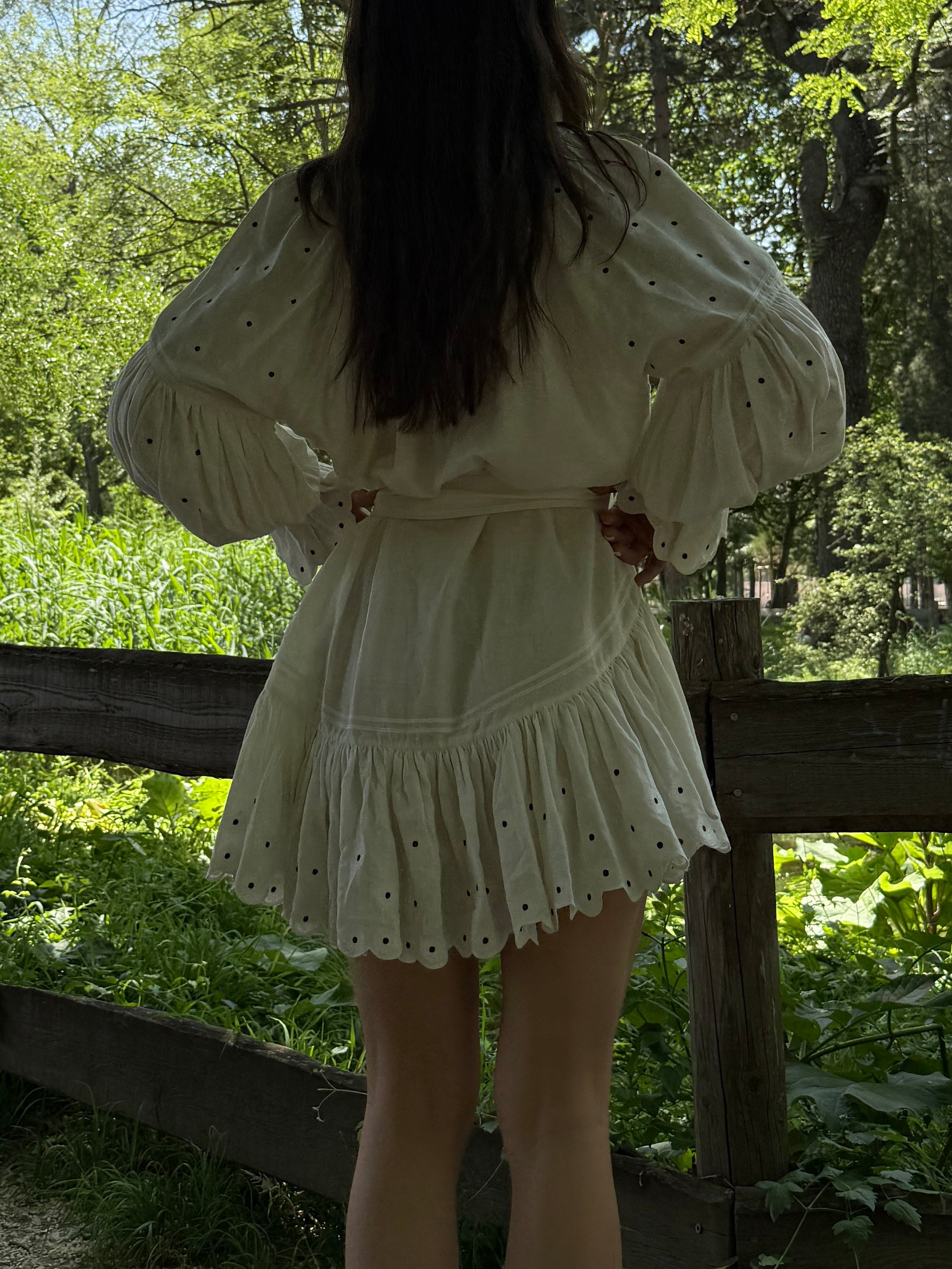 100% Linen White Eyelet Embroidered Dress M