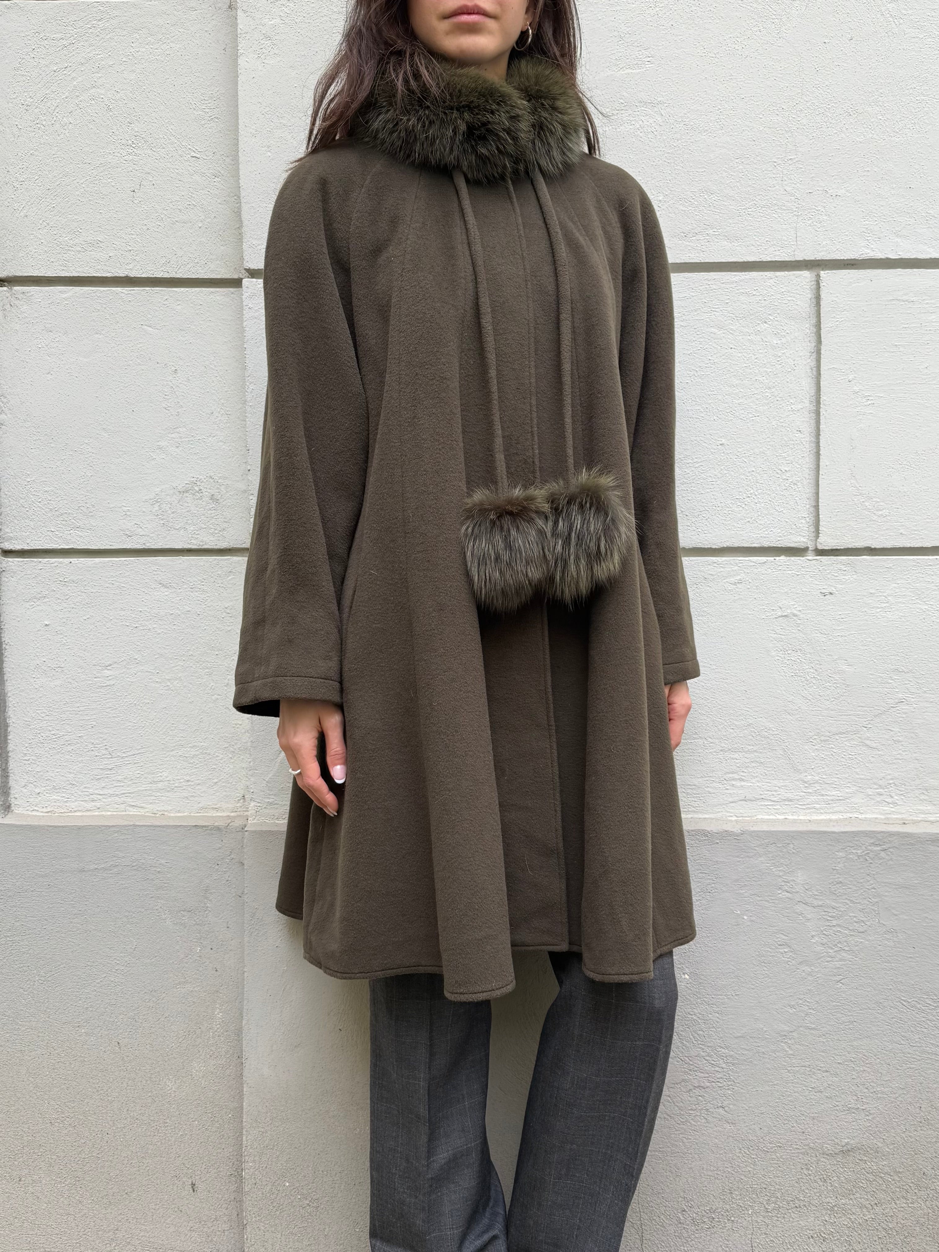 Vintage Wool & Cashmere Dark Olive Green Real Fox Fur Trim/Pompoms Coat M/L