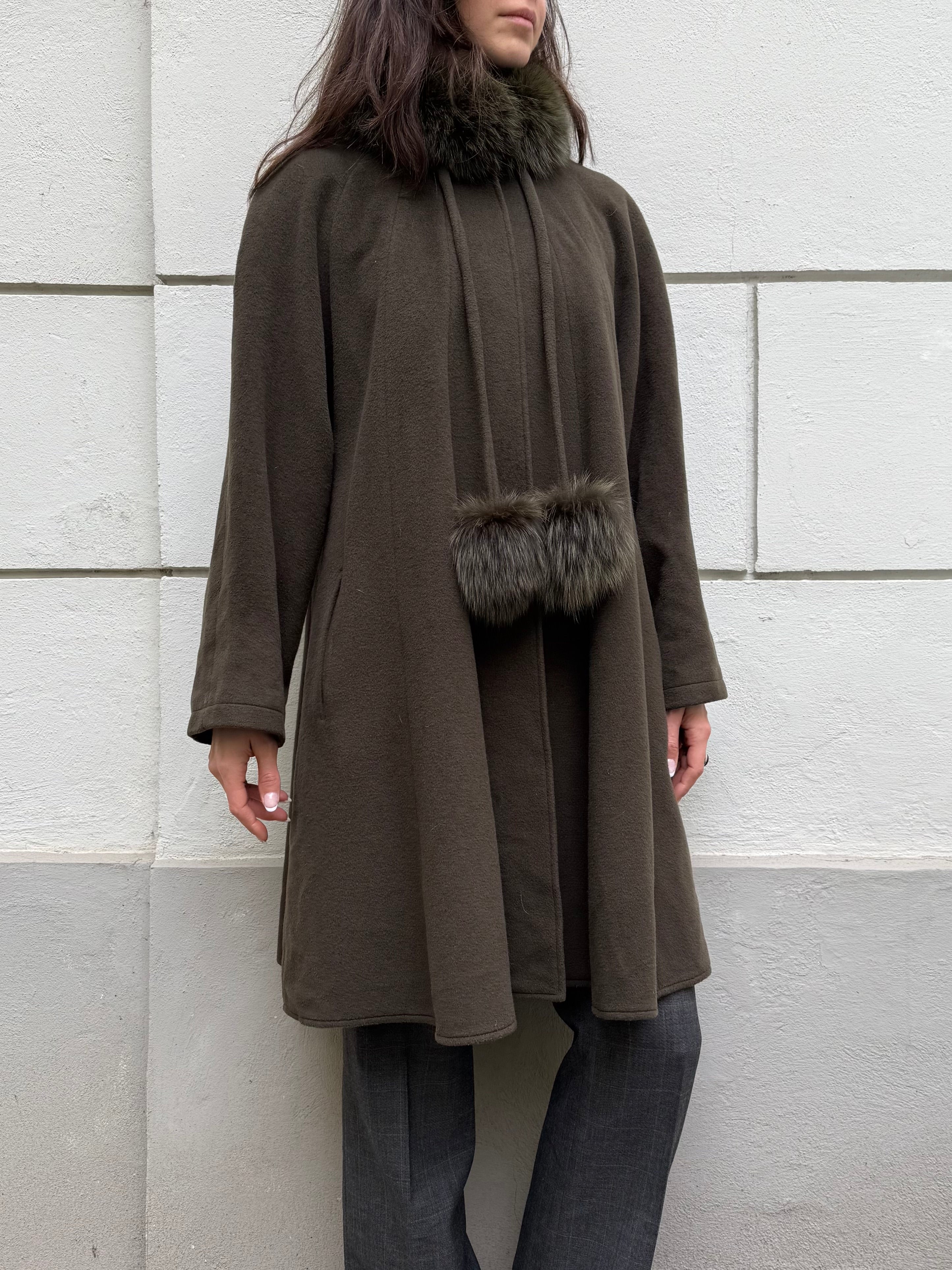 Vintage Wool & Cashmere Dark Olive Green Real Fox Fur Trim/Pompoms Coat M/L