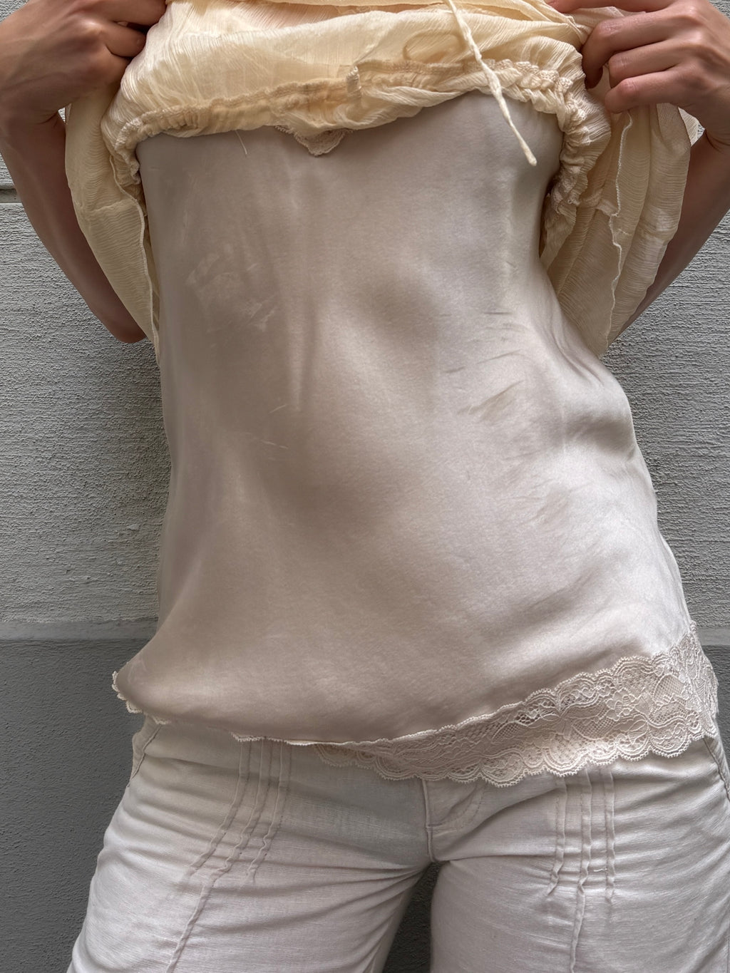 Vintage Y2K 100% Silk Cream Blouse M/L