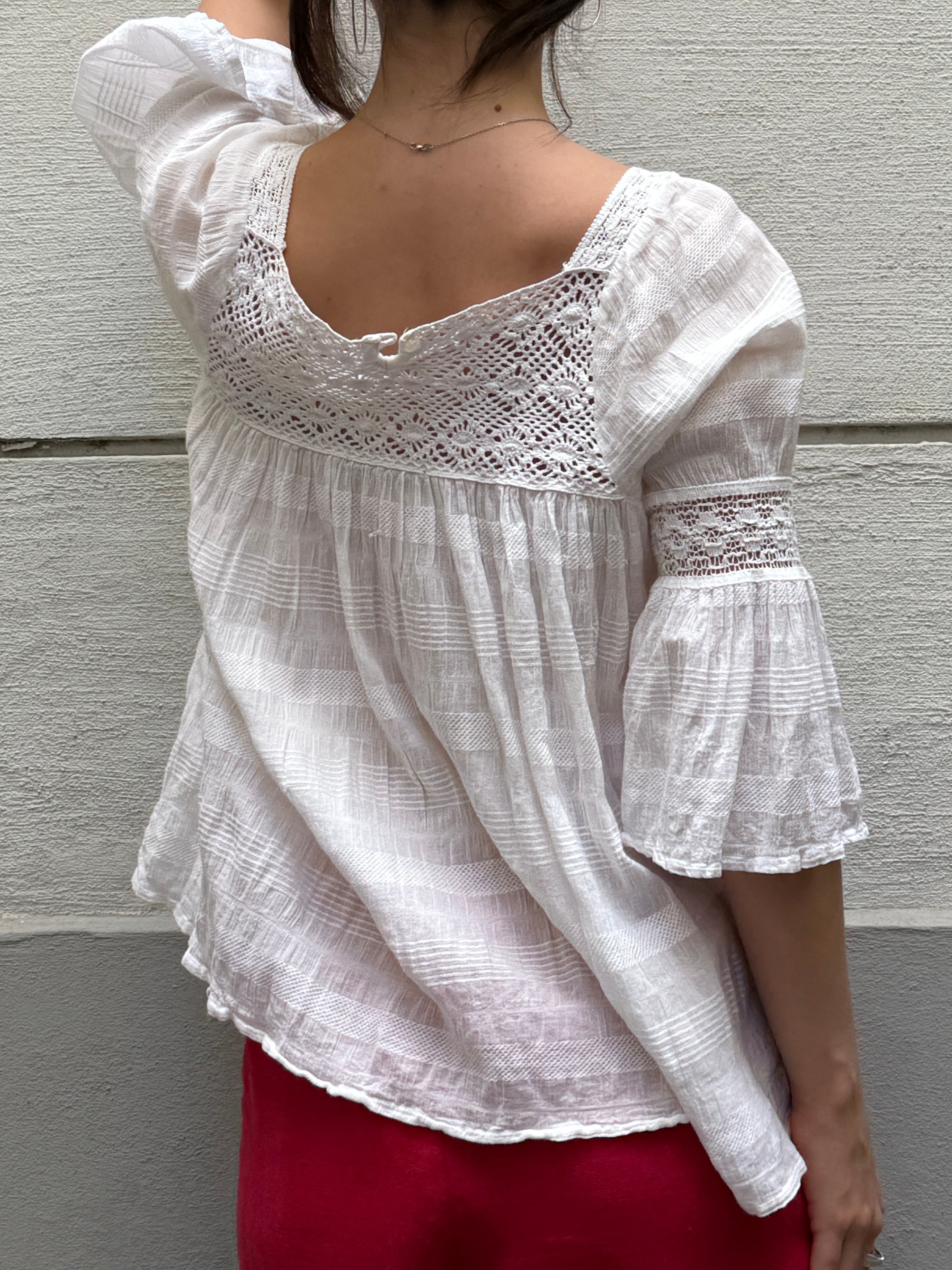 Vintage 100% Cotton White Blouse S/M
