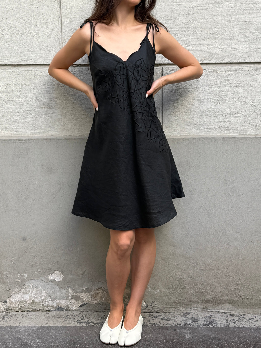 Vintage 100% Ramie Black Embroidered Dress M