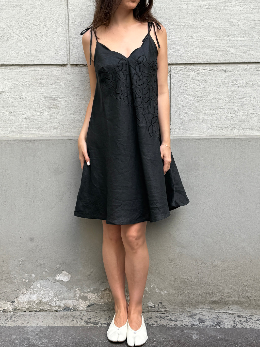 Vintage 100% Ramie Black Embroidered Dress M