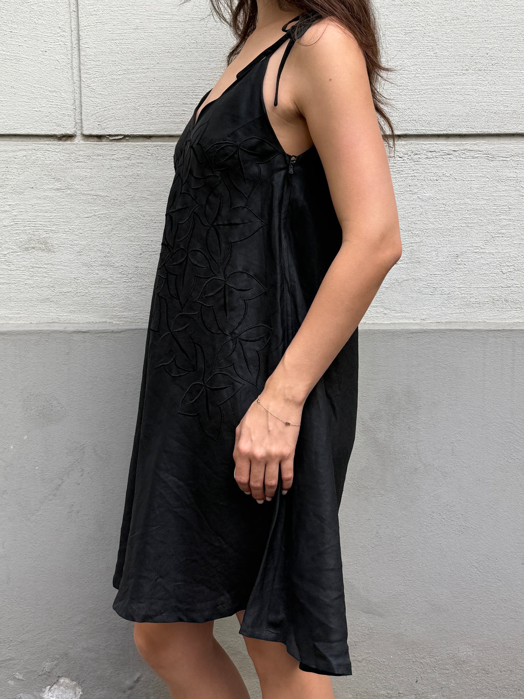 Vintage 100% Ramie Black Embroidered Dress M