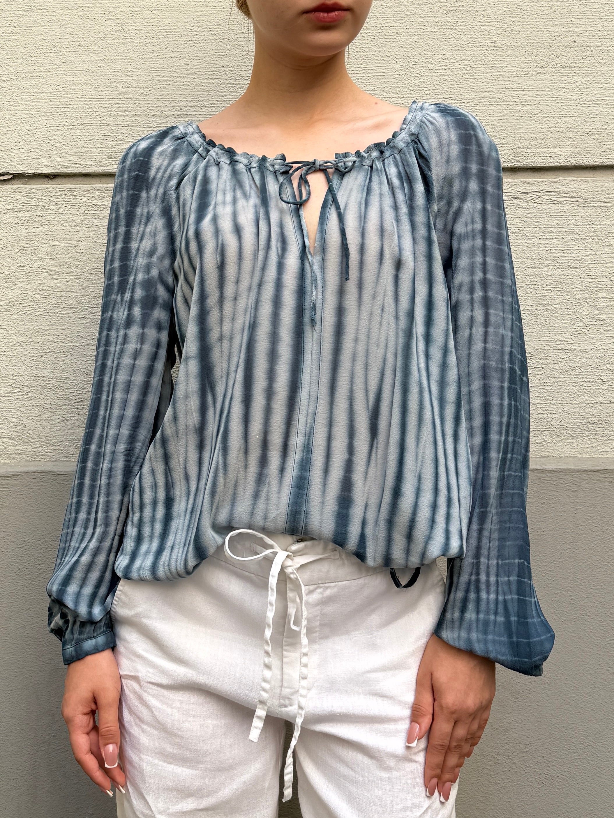 Vintage 100% Silk Tie Dye Blue Blouse S/M