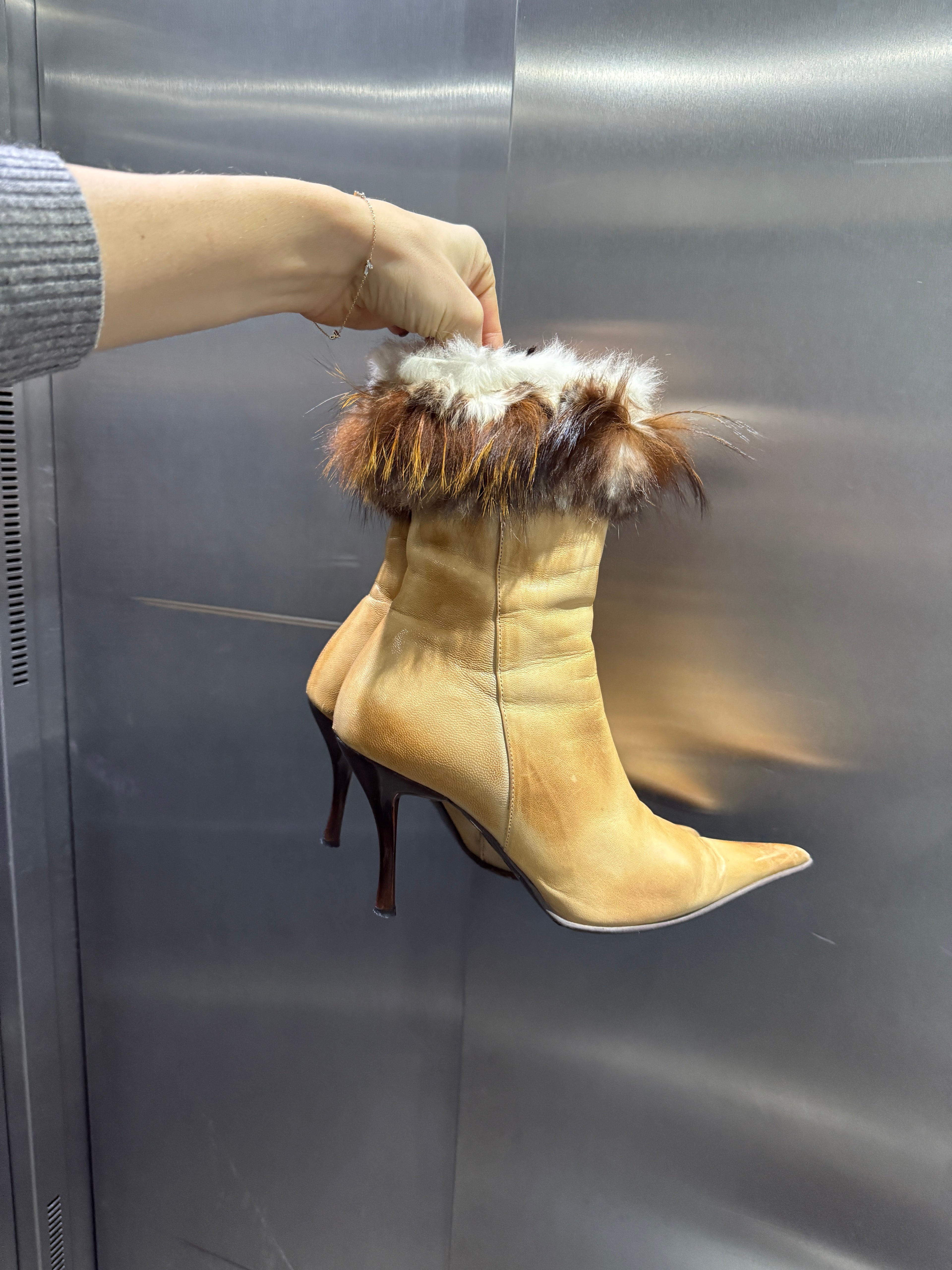 Vintage Y2K 100% Genuine Leather/Shearling & Fur Trim Boots EU 39