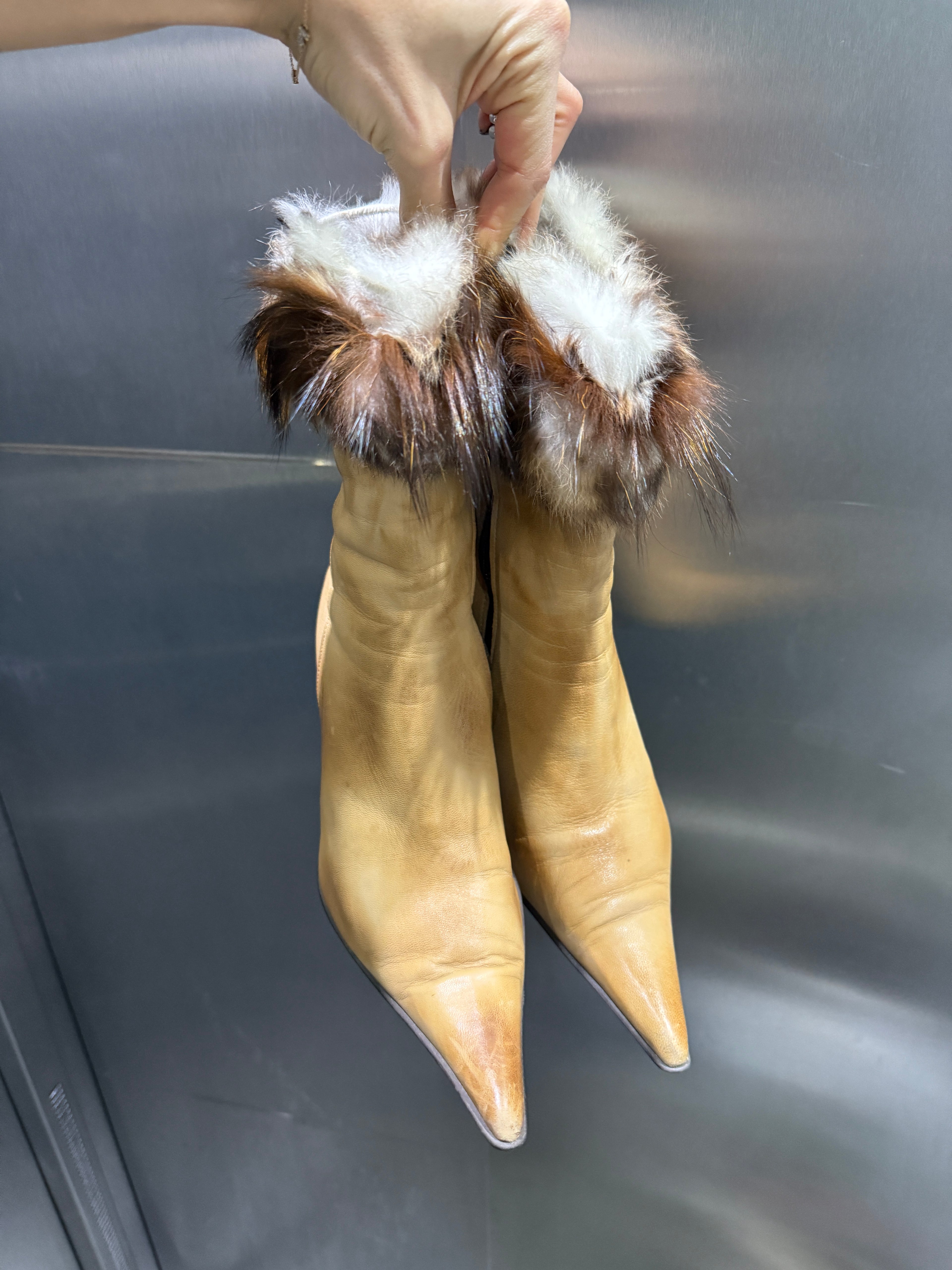 Vintage Y2K 100% Genuine Leather/Shearling & Fur Trim Boots EU 39