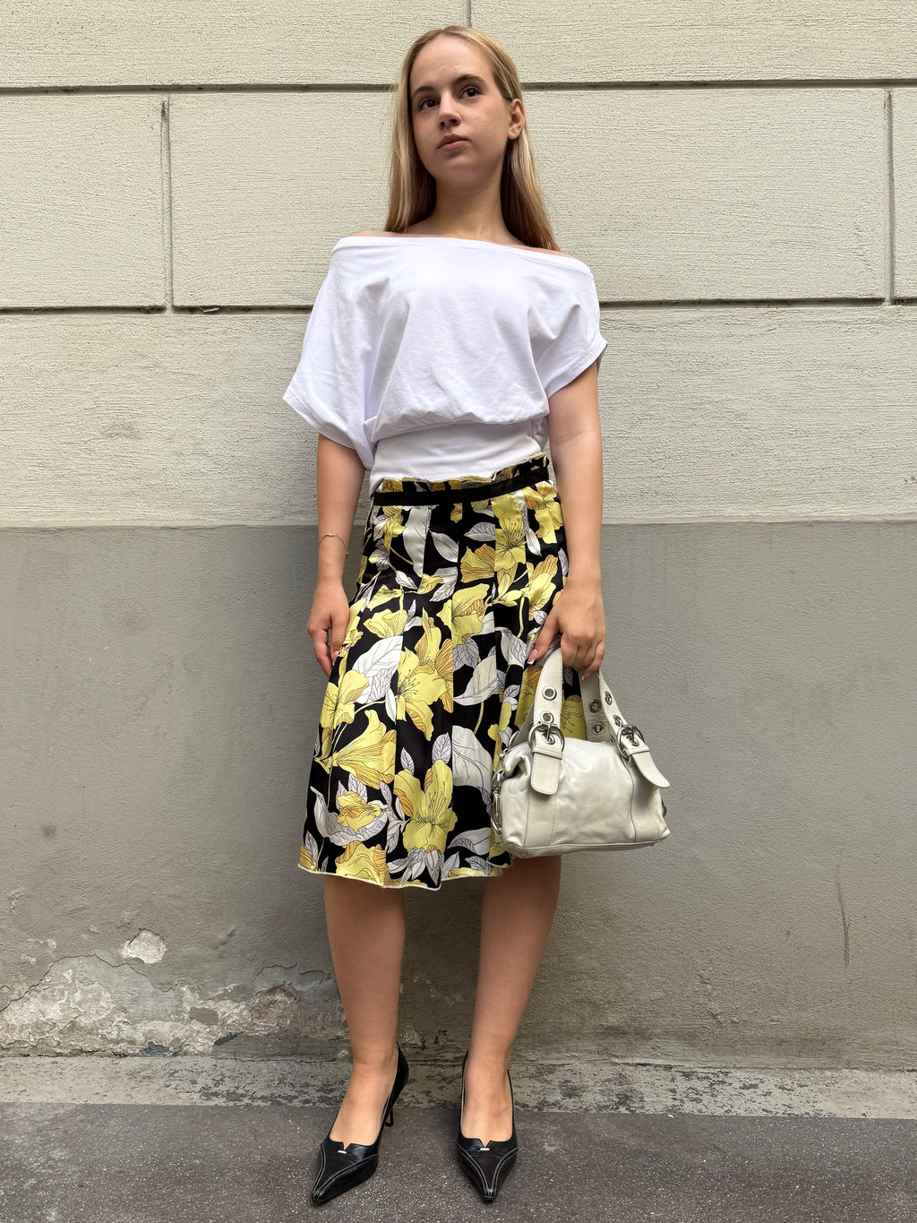 Vintage Y2K White Asymmetrical Top XS/S