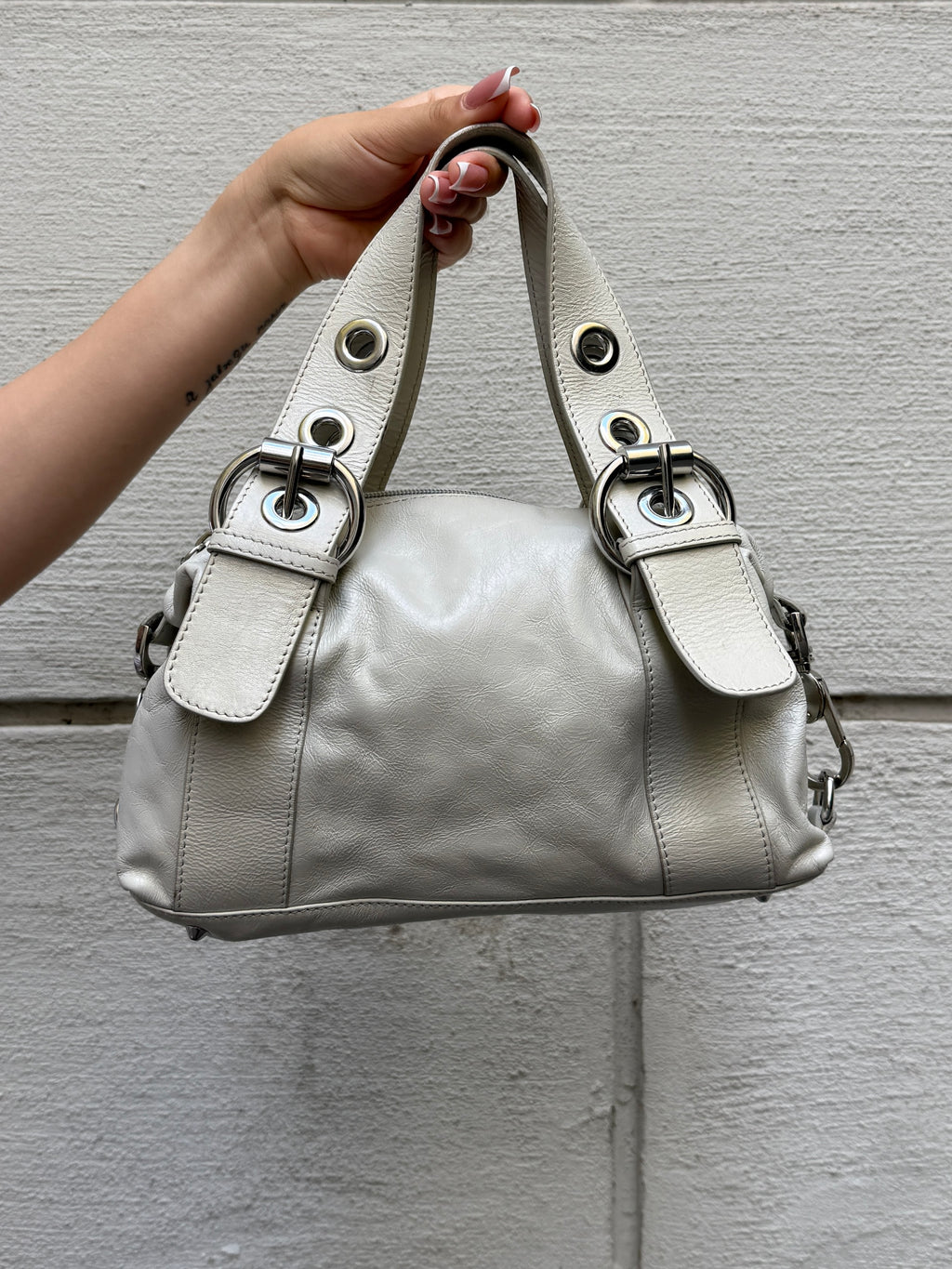 Vintage Y2K 100% Genuine Leather White Handbag S