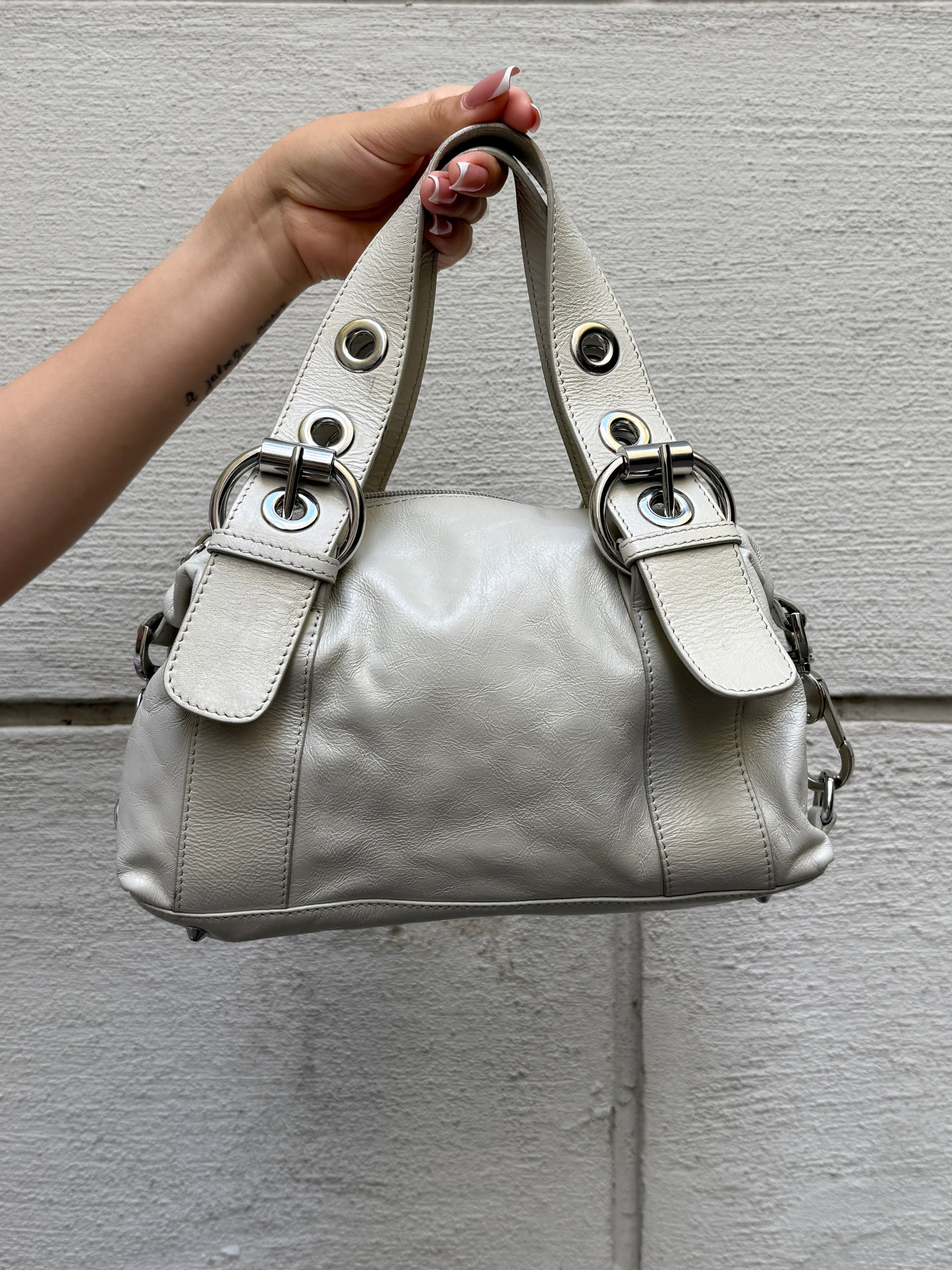 Vintage Y2K 100% Genuine Leather White Handbag S