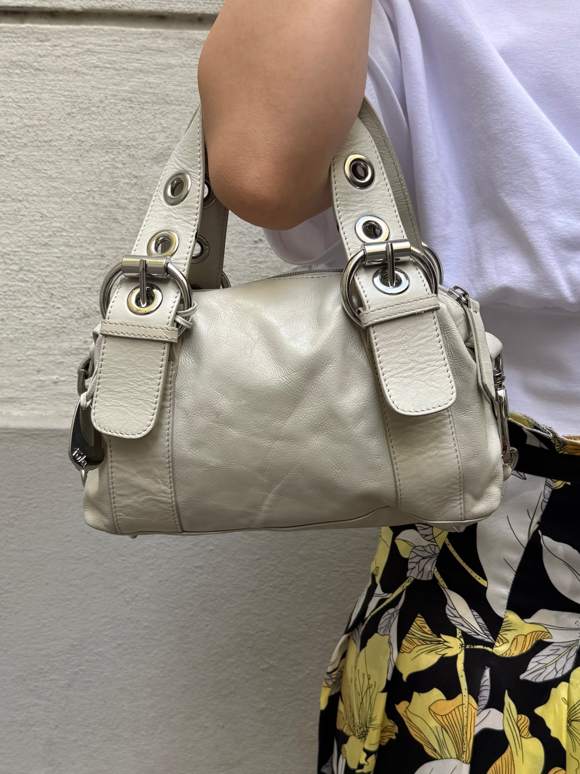 Vintage Y2K 100% Genuine Leather White Handbag S