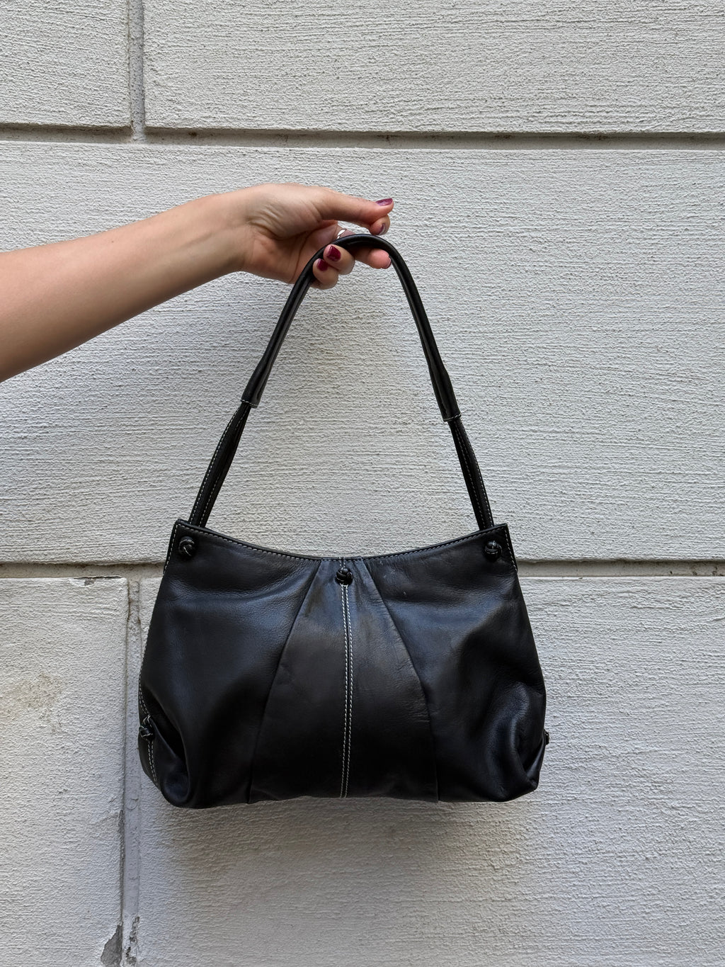 Vintage 100% Genuine Leather Black & White Contrast Stitching Bag