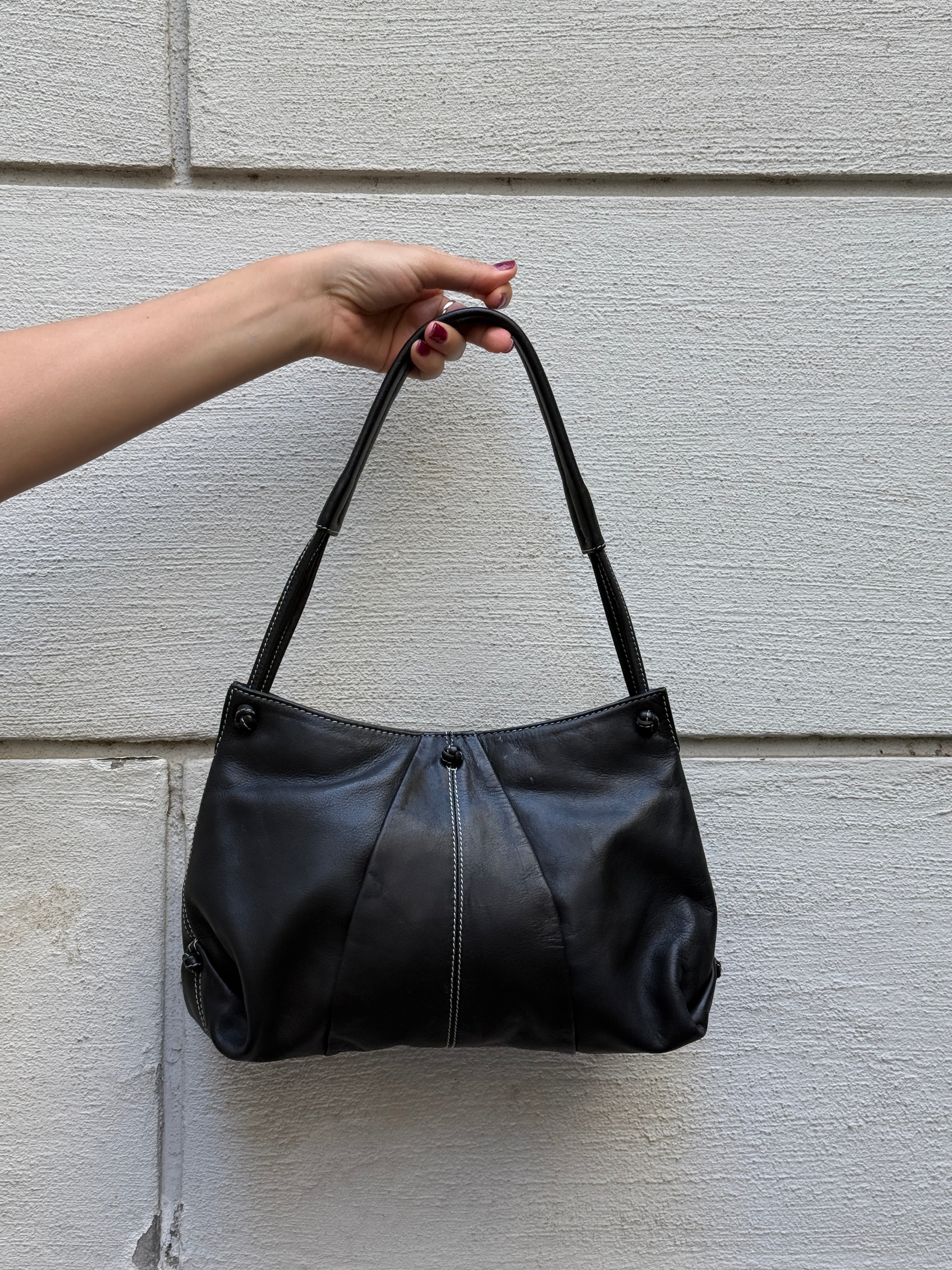 Vintage 100% Genuine Leather Black & White Contrast Stitching Bag