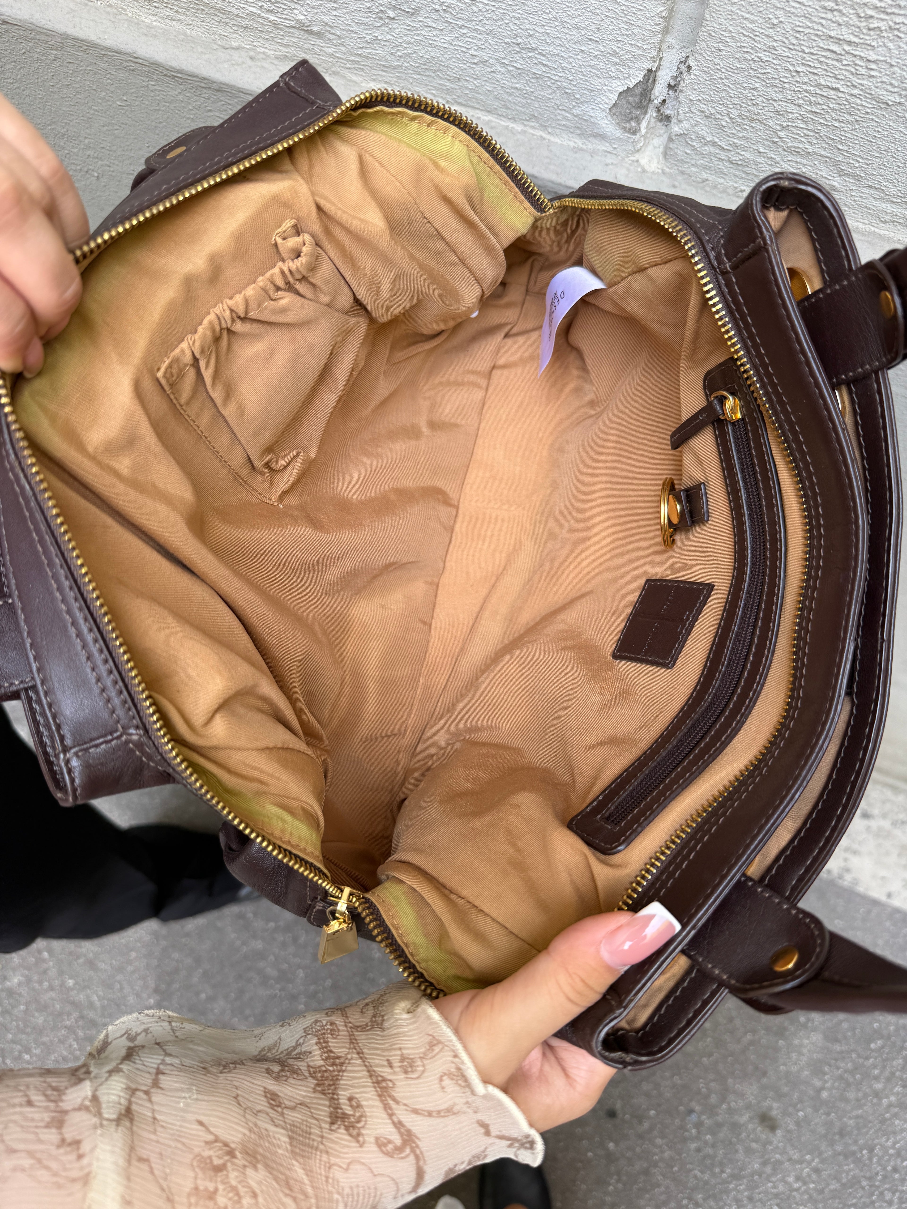 Y2K 100% Genuine Leather Brown & Gold Hardware Bag