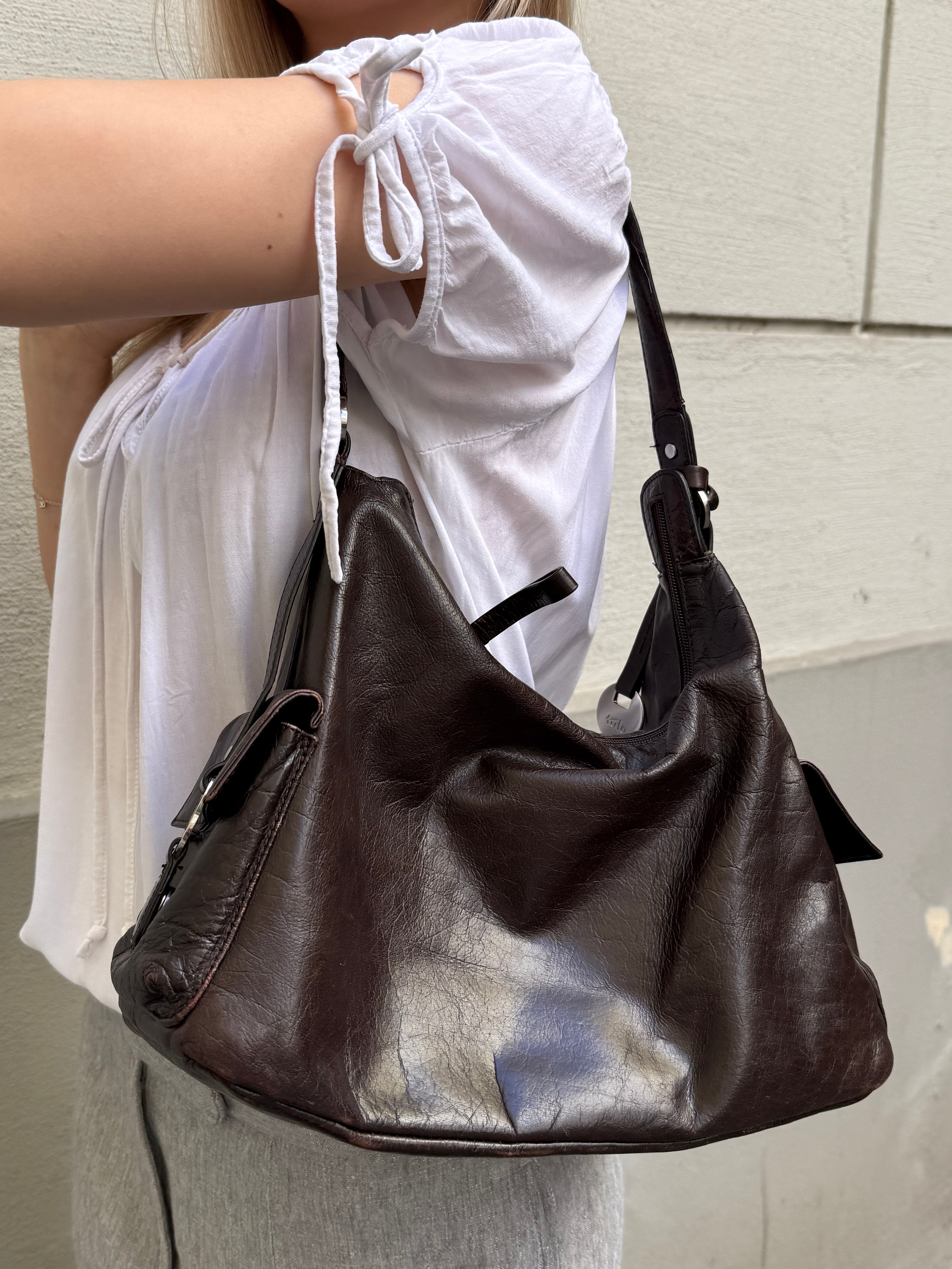 Vintage Y2K 100% Genuine Leather Brown Bag M