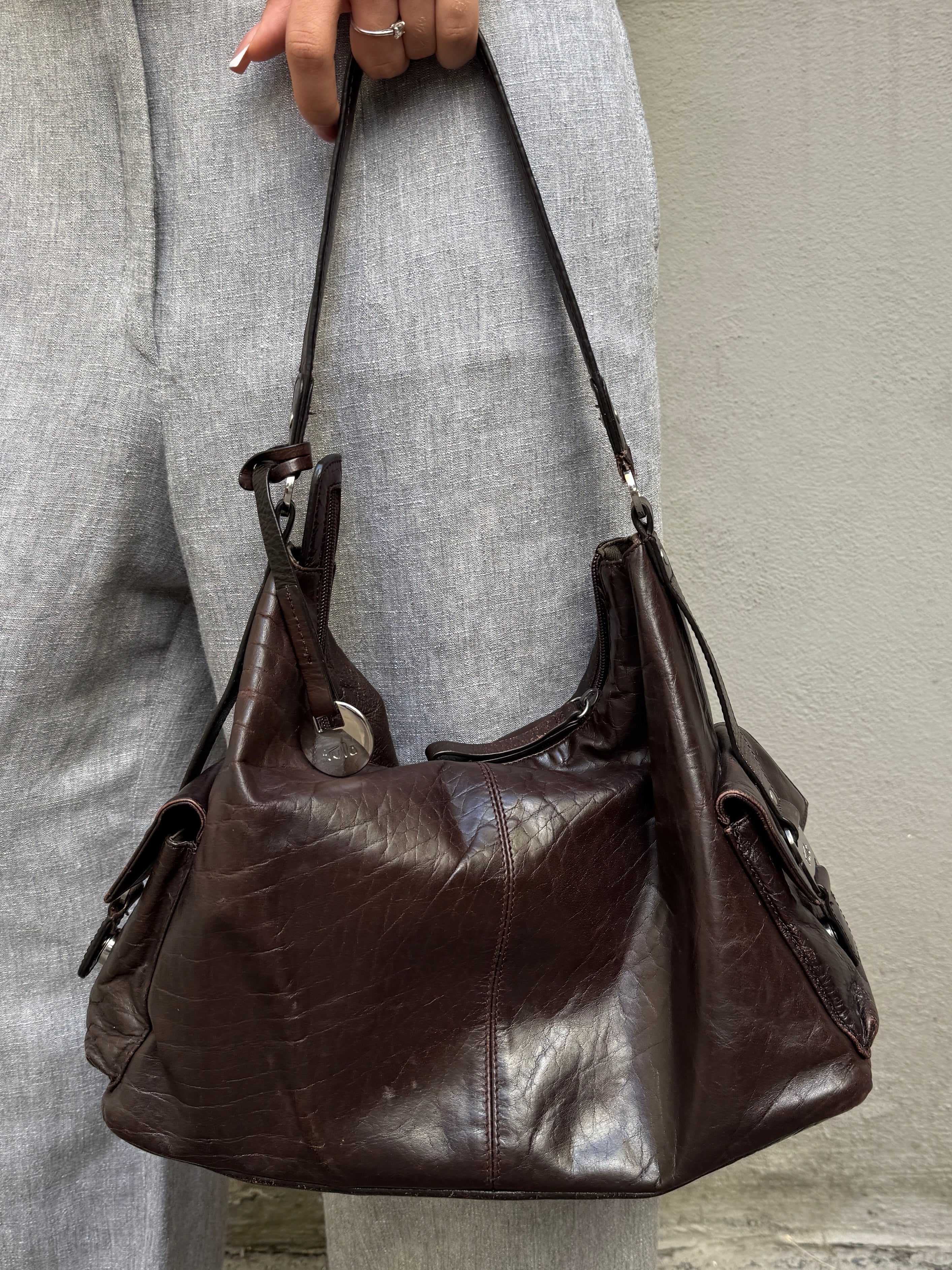 Vintage Y2K 100% Genuine Leather Brown Bag M