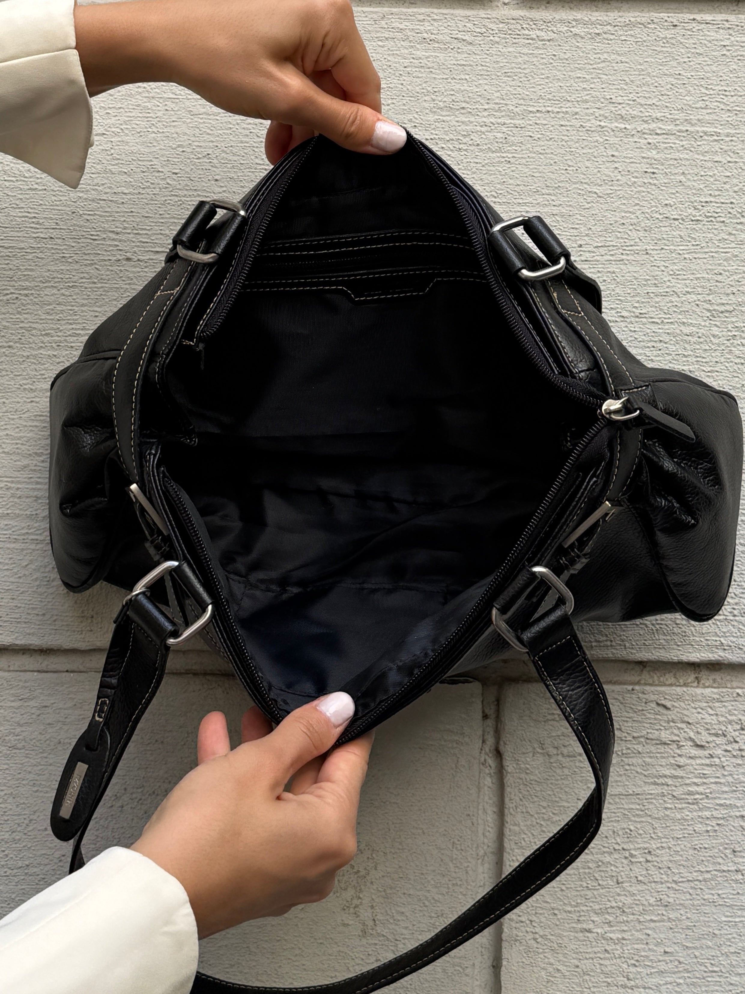 Vintage 100% Genuine Leather Black Baguette Bag